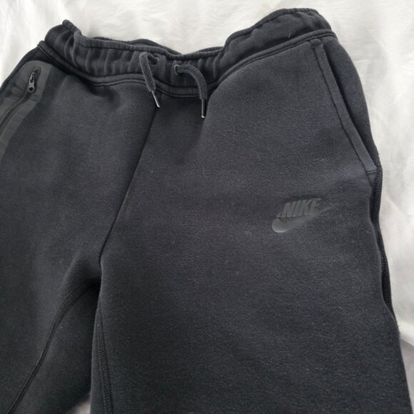 Nike sweatpants Youth Large-  joggers black - Picture 6 of 7
